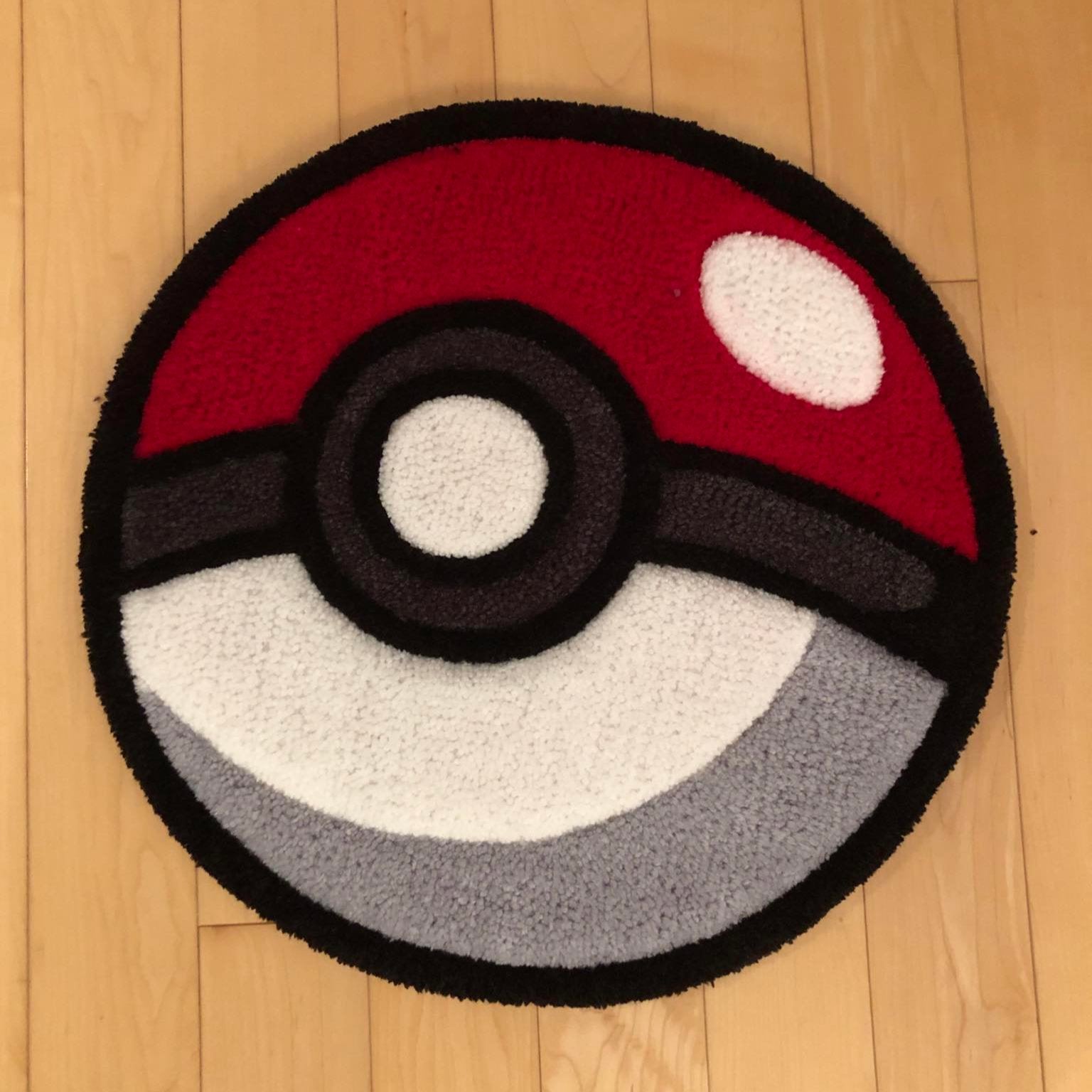 Tapis - Balle Pokémon