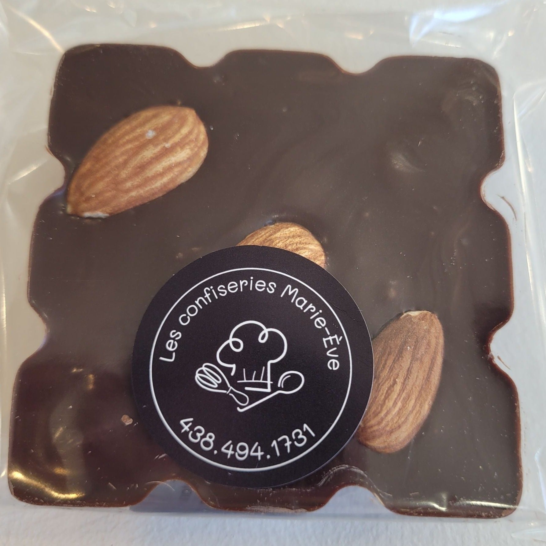 Barre chocolatée "Noir et amandes"