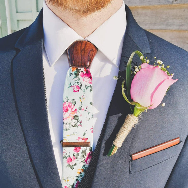 Nœud de cravate en bois de rose